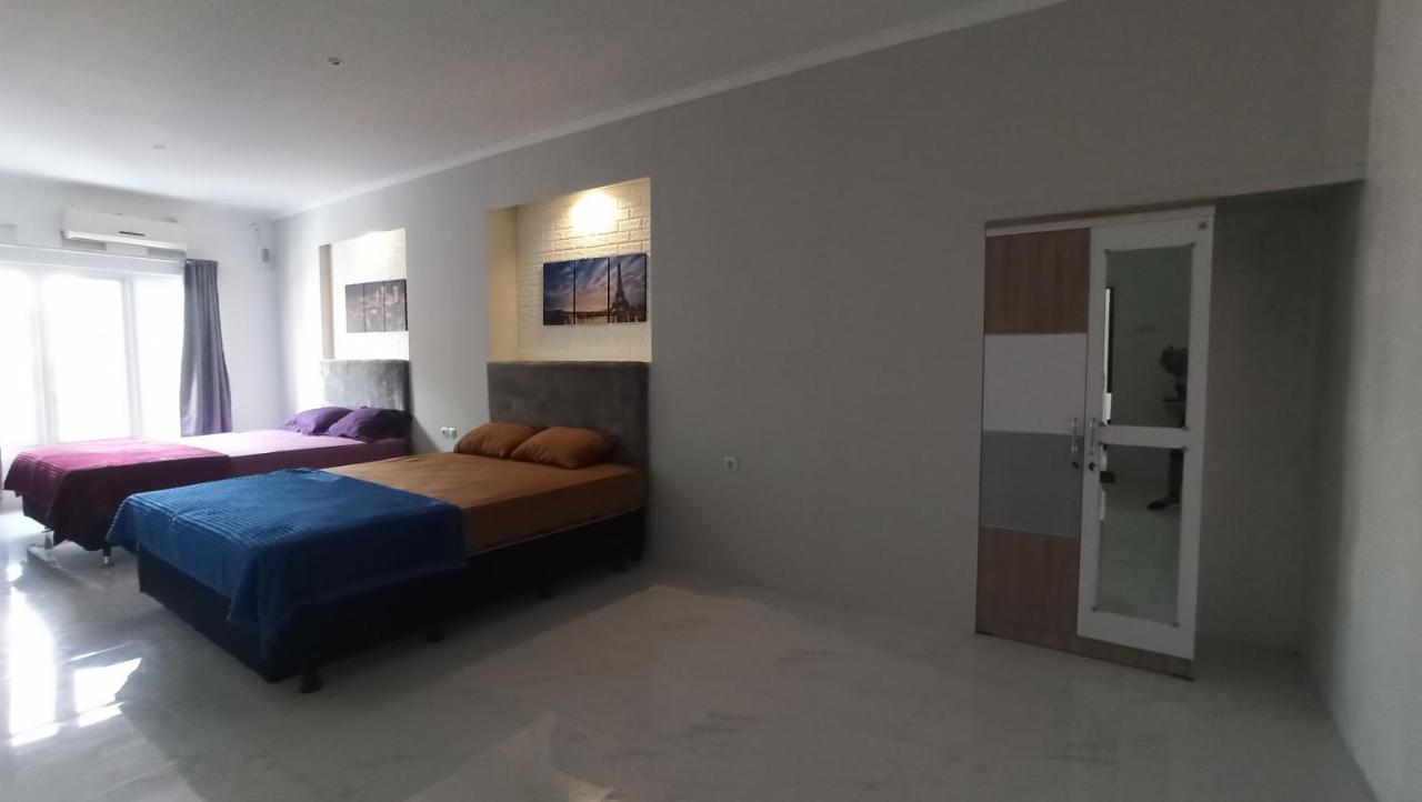 Jk House Bandung Villa Exterior photo